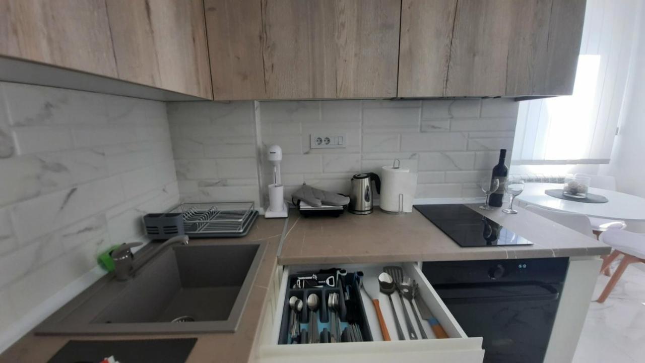 Luxury Apartment Iva Skopje Ngoại thất bức ảnh
