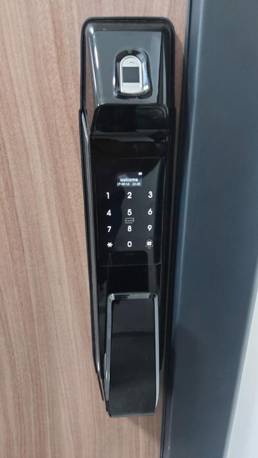 Luxury Apartment Iva Skopje Ngoại thất bức ảnh