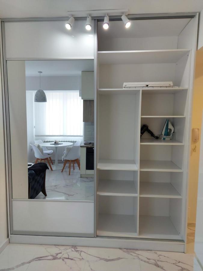 Luxury Apartment Iva Skopje Ngoại thất bức ảnh